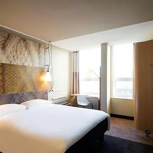 Ibis Centre Hotell